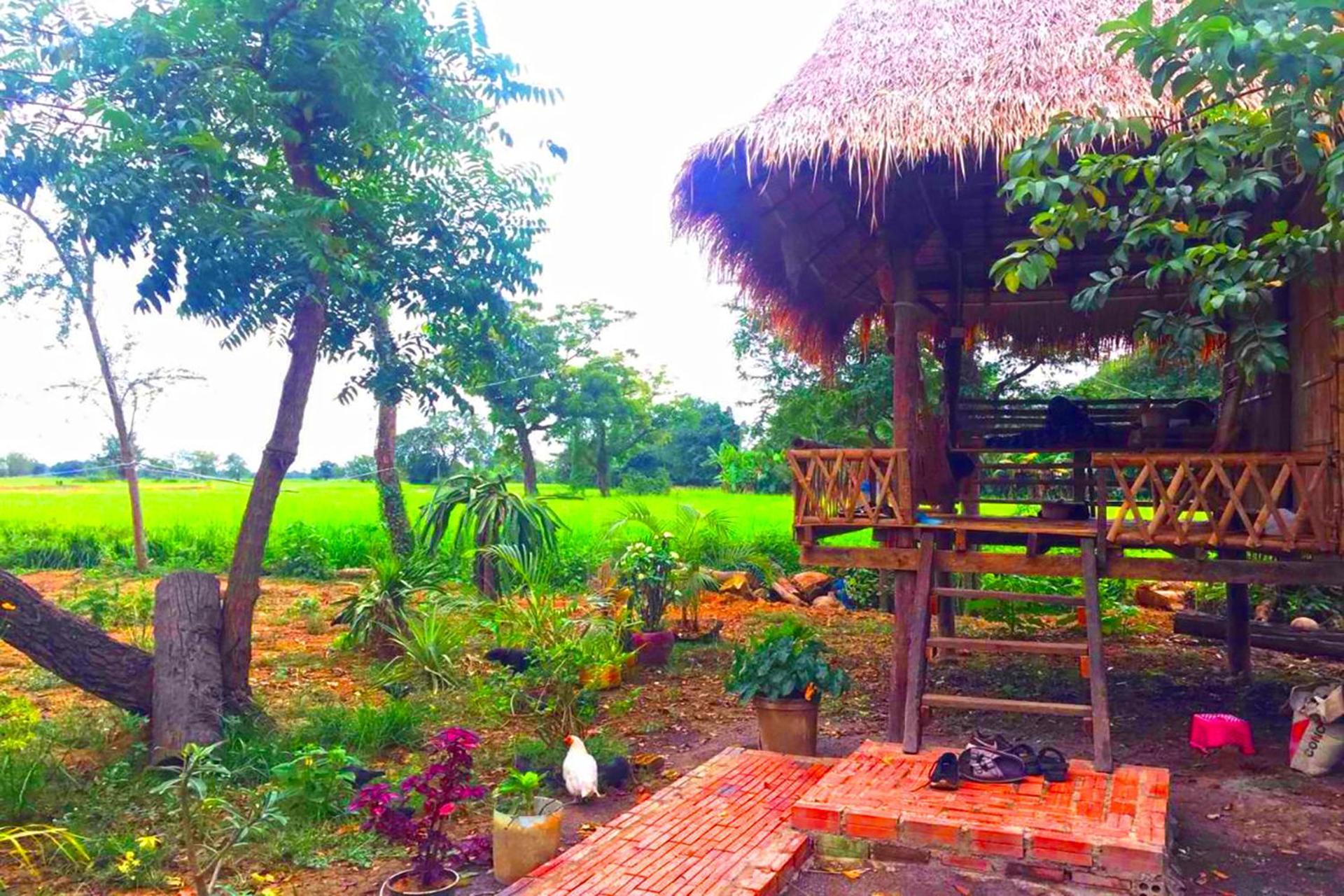Family Batcave Homestay باتامبانغ المظهر الخارجي الصورة