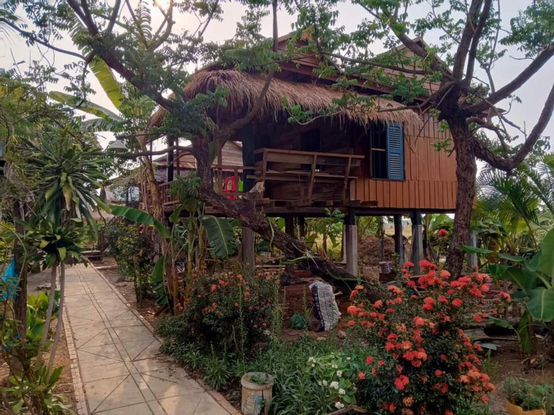 Family Batcave Homestay باتامبانغ المظهر الخارجي الصورة